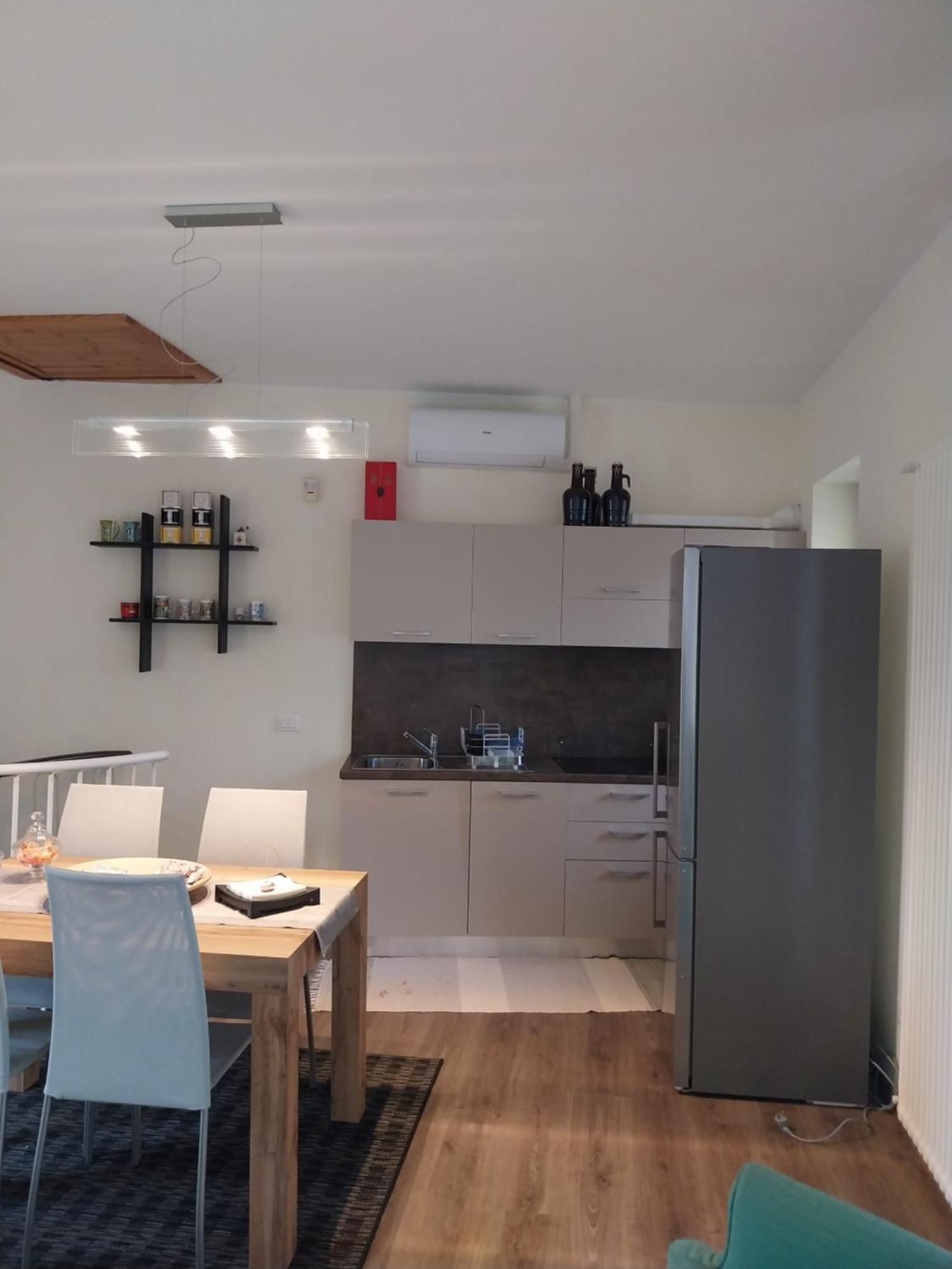 Casa Valentino - Appartamento Con Vista Madonna Del Sasso Εξωτερικό φωτογραφία